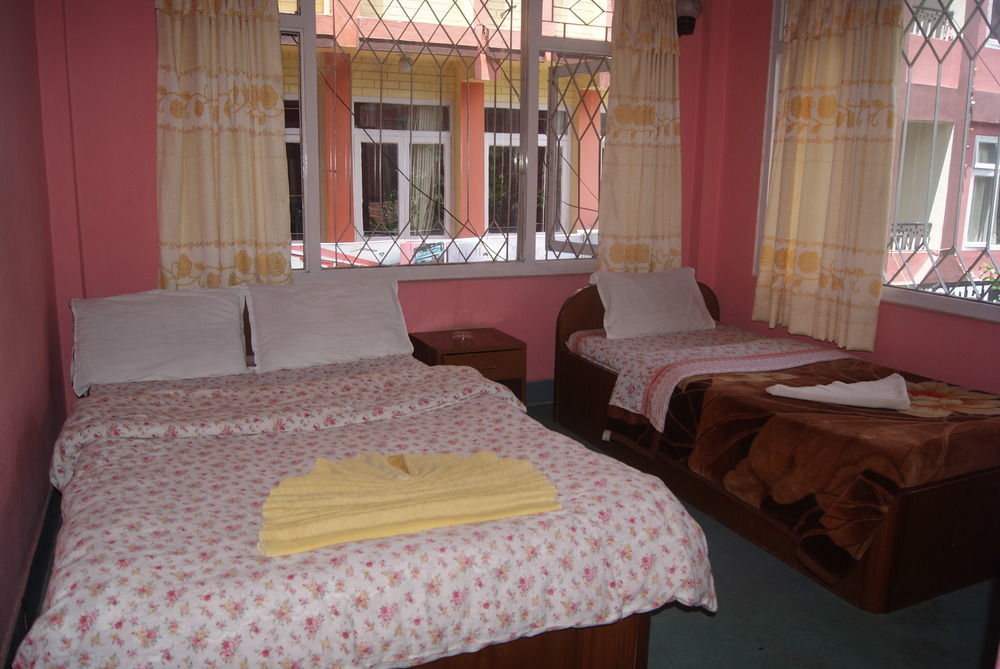 Hotel Pokhara Peace Κατμαντού Εξωτερικό φωτογραφία